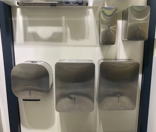 Nuovo design Accessori da bagno in acciaio inossidabile 304 Dispenser di fazzoletti di carta satinato montato a parete